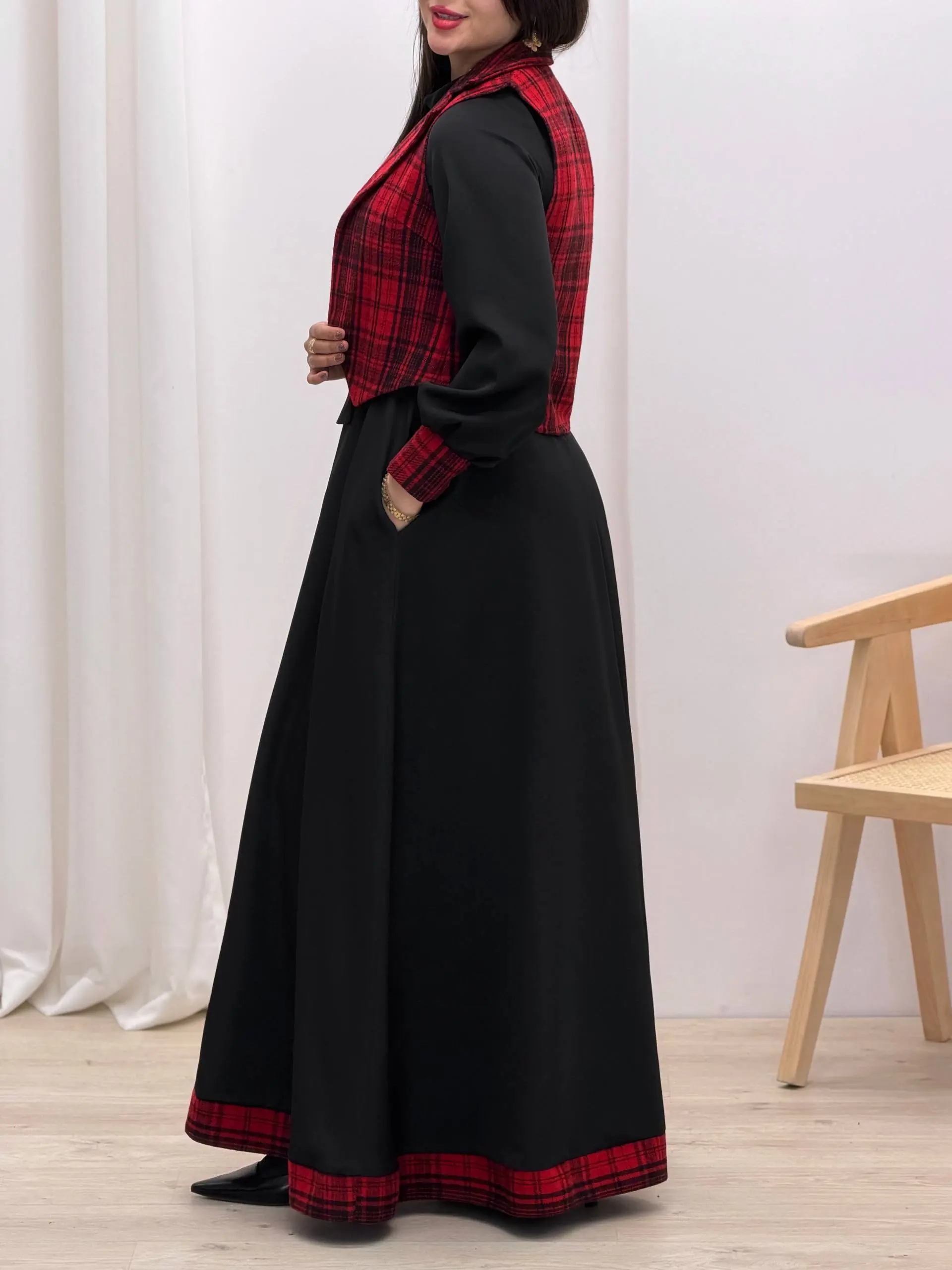 3828-کت و سارافون آیلین